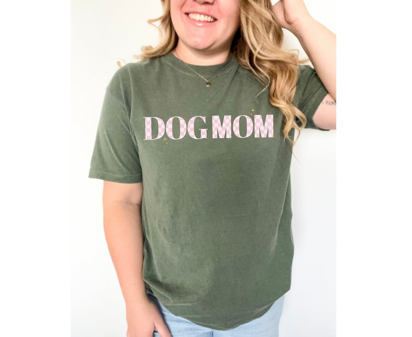 Dog Mom Tee